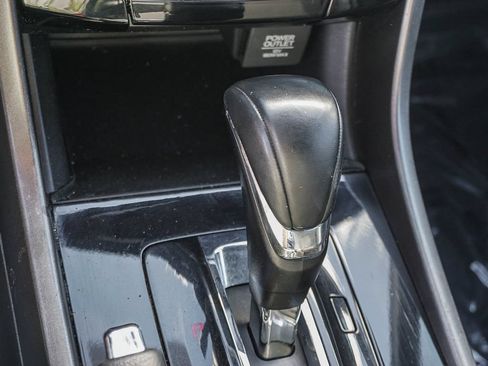Used 2016 Honda Accord Sport image 22