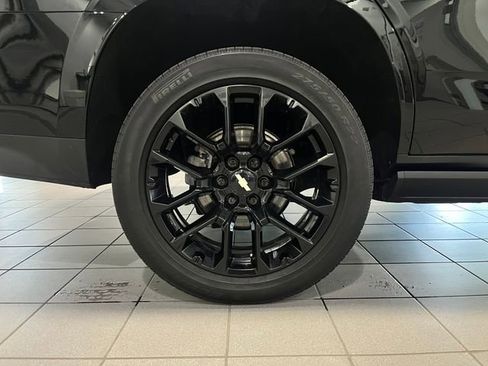 Used 2022 Chevrolet Tahoe High Country AWD/4WD image 9