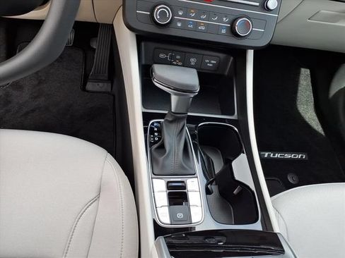 New 2026 Hyundai Tucson SE FWD image 16