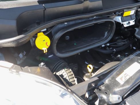 Used 2023 RAM ProMaster 3500 FWD image 16