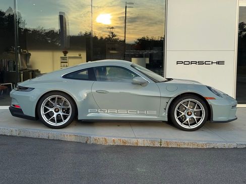 Certified 2024 Porsche 911 GT3 RS image 37