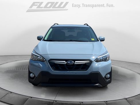 Used 2021 Subaru Crosstrek 2.0i Premium w/ Moonroof Package image 3