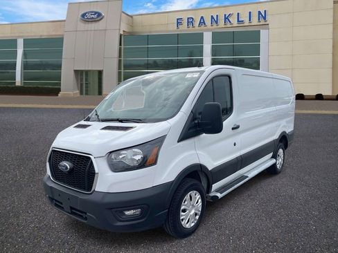 Used 2024 Ford Transit 250 Low Roof w/ Exterior Upgrade Package image 3