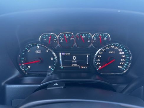 Used 2018 Chevrolet Silverado 1500 LT w/ All Star Edition image 22