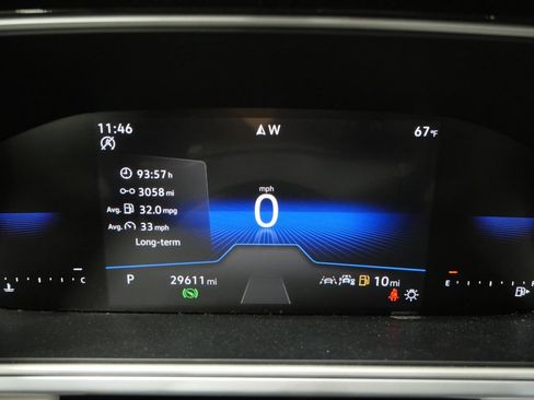 Used 2025 Volkswagen Taos SE FWD image 15