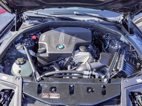 Used 2014 BMW 528i Sedan RWD image 38