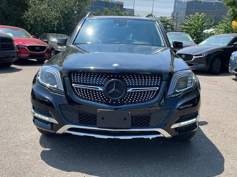 Used 2015 Mercedes-Benz GLK 350 4MATIC image 2
