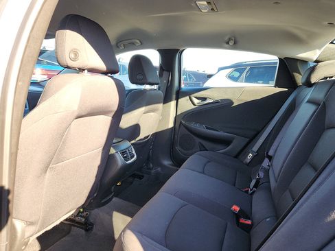 Used 2024 Chevrolet Malibu LT image 13