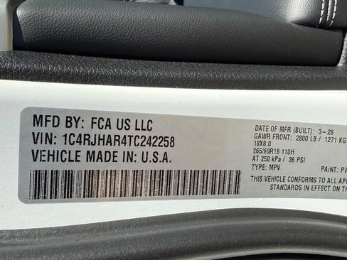 New 2026 Jeep Grand Cherokee Altitude AWD/4WD image 28