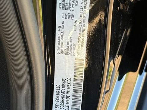New 2026 RAM 1500 Express AWD/4WD image 33