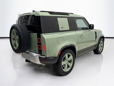 Used 2023 Land Rover Defender 110 75th Limited Edition image 5