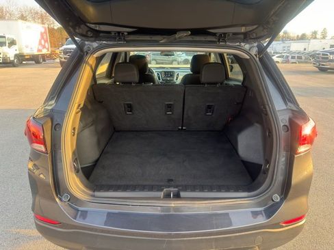 Used 2022 Chevrolet Equinox LS w/ LS Convenience Package AWD/4WD image 32