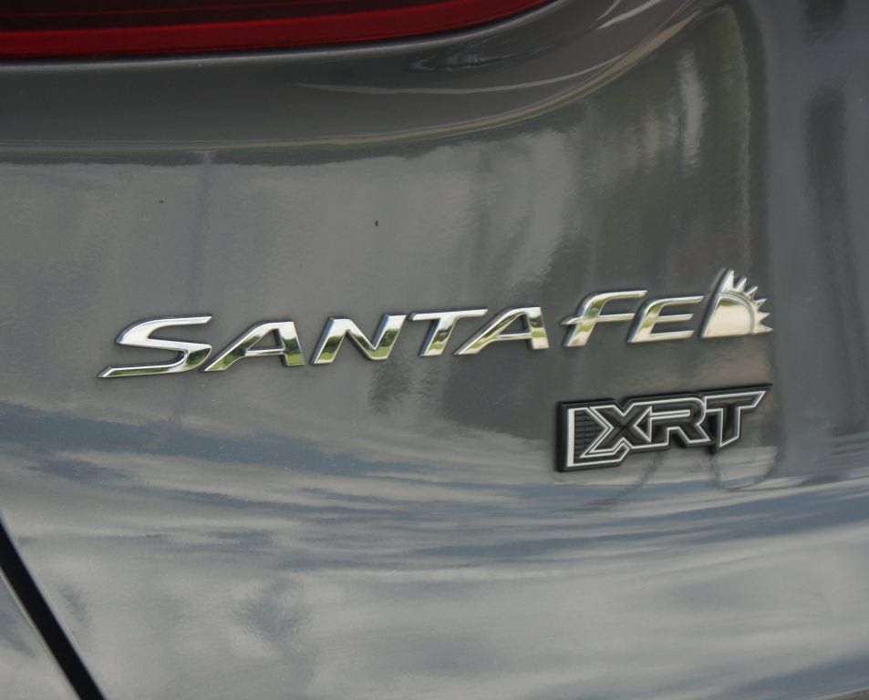 Used 2023 Hyundai Santa Fe XRT FWD image 19