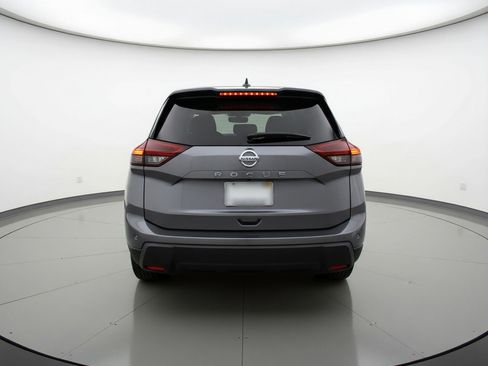 Used 2025 Nissan Rogue SV FWD image 7