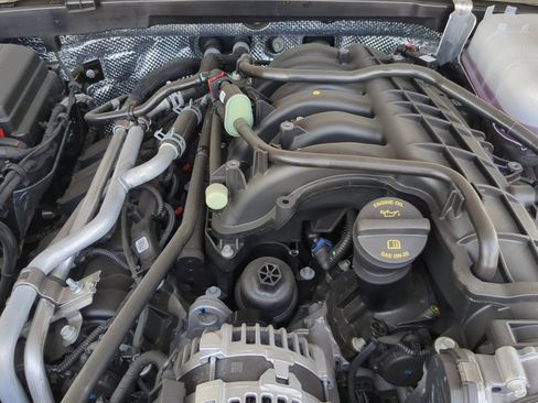 New 2025 Jeep Wrangler Rubicon w/ Steel Bumper Group image 22