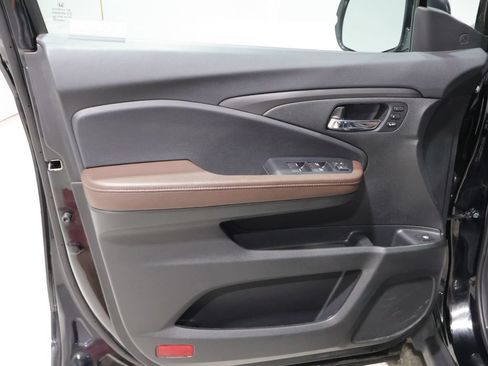Used 2024 Honda Ridgeline RTL image 12
