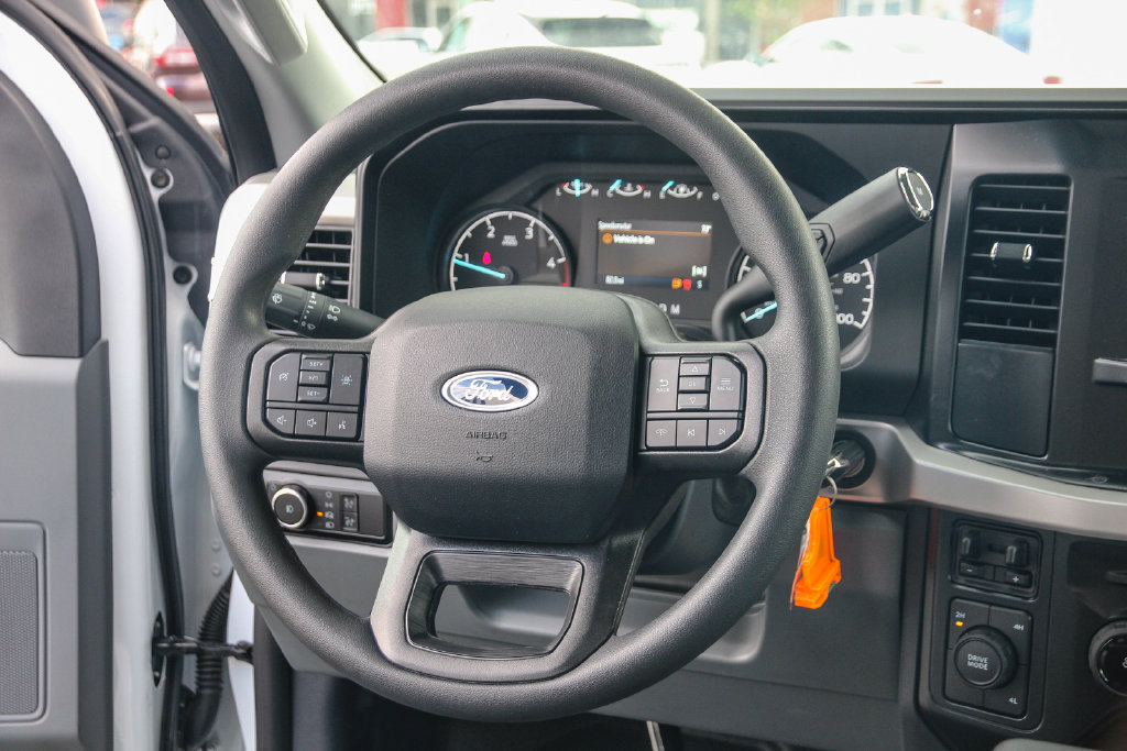 New 2026 Ford F550 4x4 SuperCab Super Duty image 19