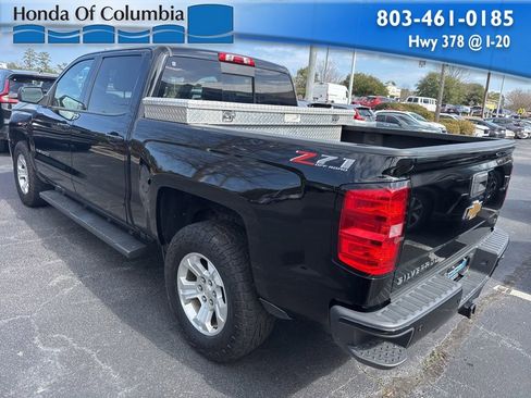 Used 2018 Chevrolet Silverado 1500 LT w/ All Star Edition image 6