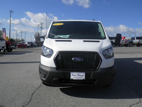 Used 2024 Ford Transit 250 Low Roof RWD image 2