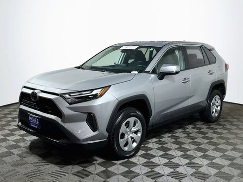 Certified 2023 Toyota RAV4 LE AWD/4WD image 3