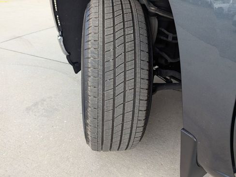 Certified 2020 Chevrolet Silverado 1500 LT w/ All-Star Edition image 31