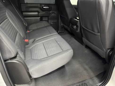 Used 2023 Chevrolet Silverado 2500 LT w/ Convenience Package AWD/4WD image 15
