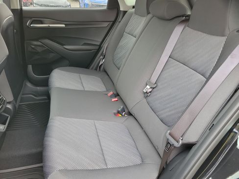 New 2026 Kia Seltos LX FWD image 7