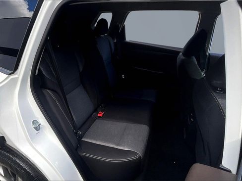 Used 2021 Nissan Rogue S image 24