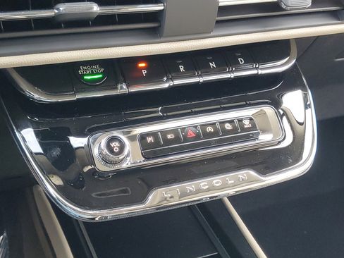 New 2026 Lincoln Corsair Premiere image 22