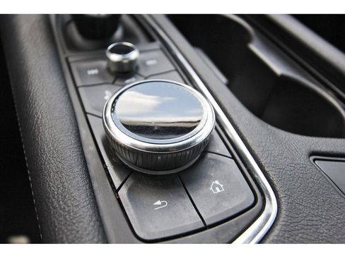 Used 2022 Cadillac XT5 Premium Luxury FWD image 25