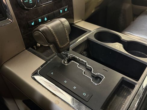 Used 2012 RAM 1500 Laramie Longhorn RWD image 17