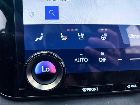 Used 2023 Lexus RX 350 Premium image 23