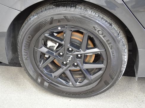 Used 2025 Kia K5 LXS image 35