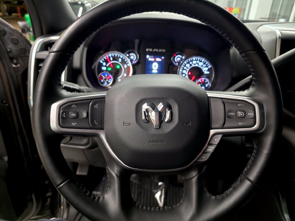 Used 2024 RAM 3500 Big Horn w/ Night Edition AWD/4WD image 19