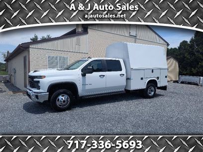 Used 2025 Chevrolet Silverado 3500 W/T w/ WT Convenience Package