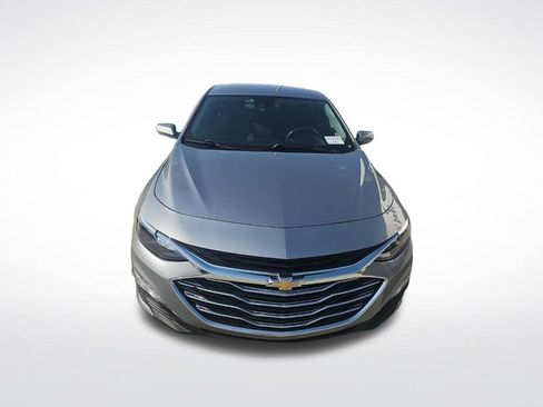 Used 2024 Chevrolet Malibu LT FWD image 2