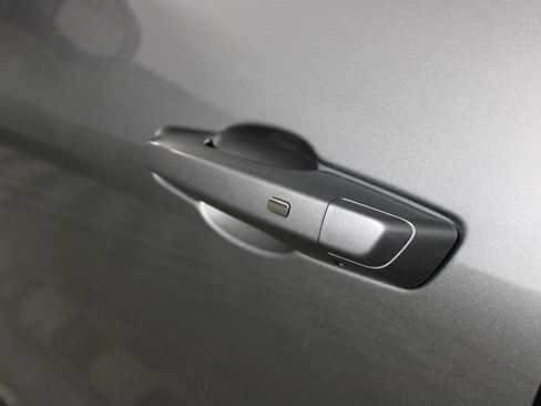 Used 2024 Chevrolet Blazer EV LT image 36