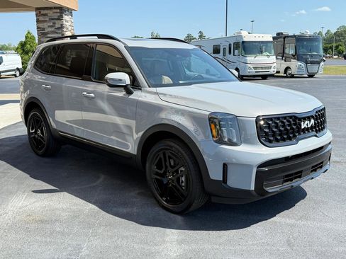Used 2024 Kia Telluride EX X-Line AWD/4WD image 6