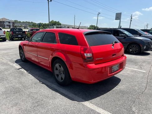 Used 2008 Dodge Magnum SXT RWD image 4