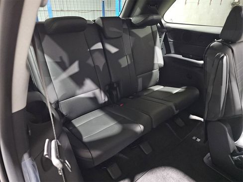 New 2026 Hyundai Palisade Limited image 12