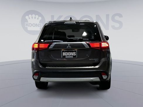 Used 2018 Mitsubishi Outlander GT image 15