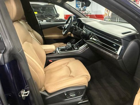 Used 2022 Audi Q8 Prestige w/ Prestige Package AWD/4WD image 39