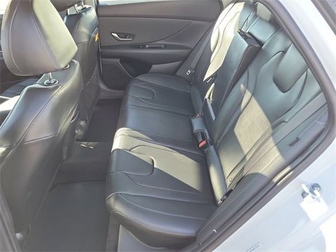 New 2026 Hyundai Elantra Limited image 21