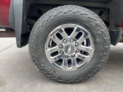 Used 2016 Chevrolet Silverado 2500 LT w/ All Star Edition image 35