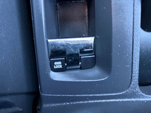 Used 2017 Jeep Compass High Altitude image 19