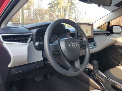 Certified 2023 Toyota Corolla LE image 15