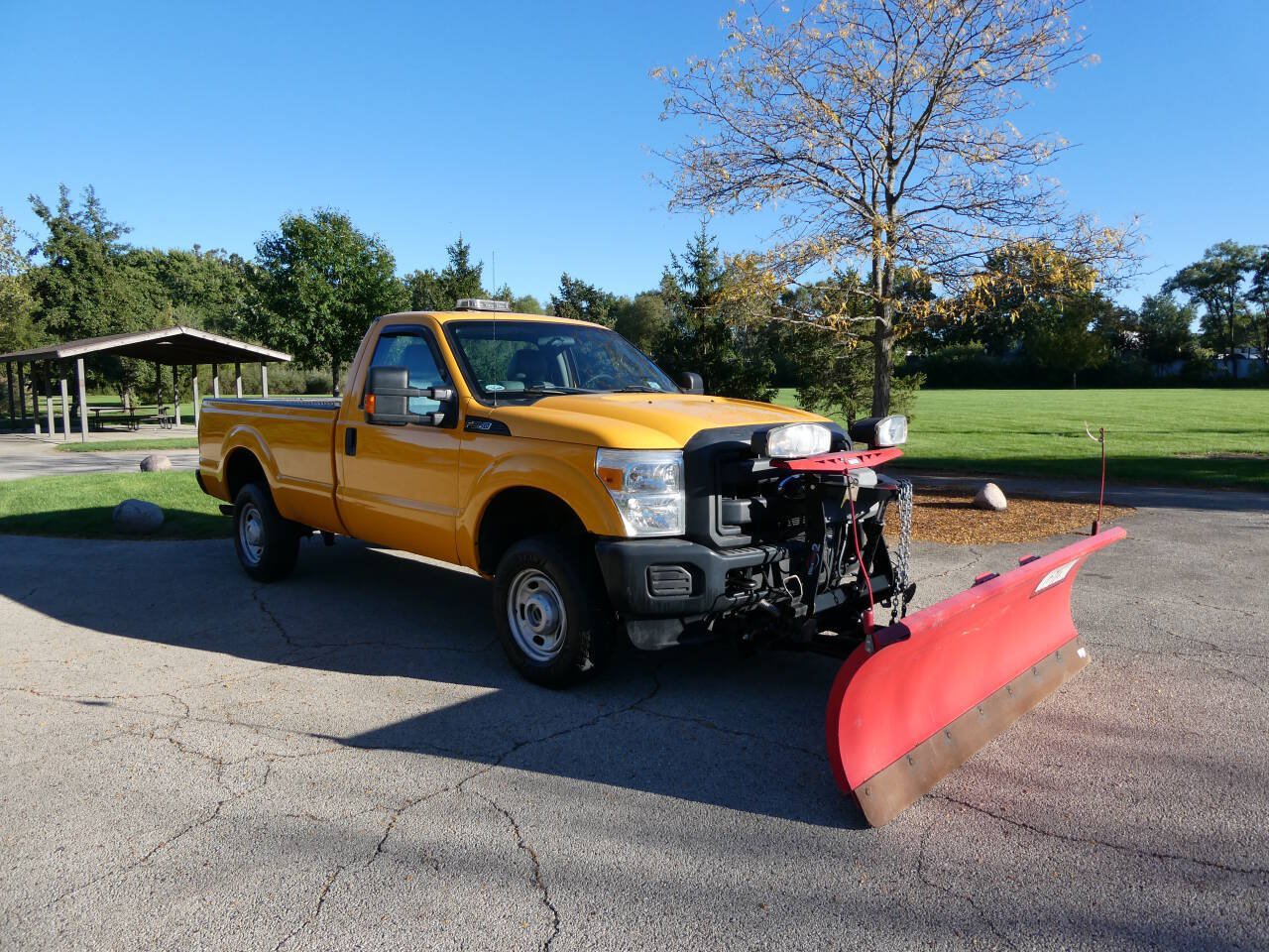 Used 2013 Ford F250 XL w/ PWR Equipment Group AWD/4WD image 4