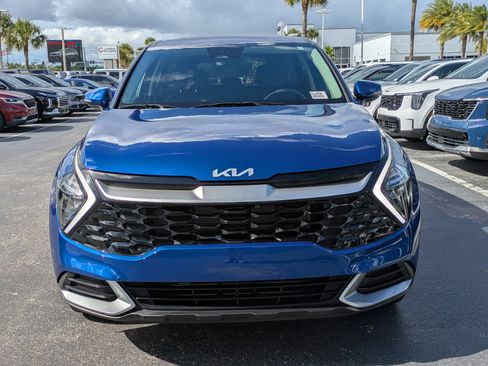 Certified 2023 Kia Sportage EX image 7