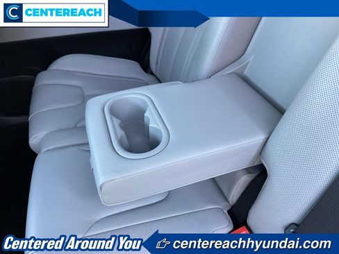 Used 2023 Hyundai Palisade SEL w/ Cargo Package AWD/4WD image 12