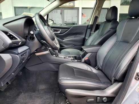 Used 2019 Subaru Forester Limited AWD/4WD image 13